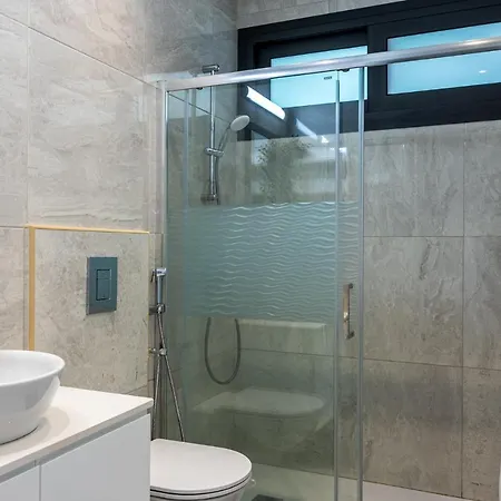 Bonne Heure 1-br In Apartmán Larnaca