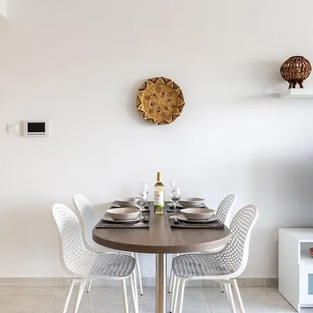 Bonne Heure 1-br In Appartement Larnaca