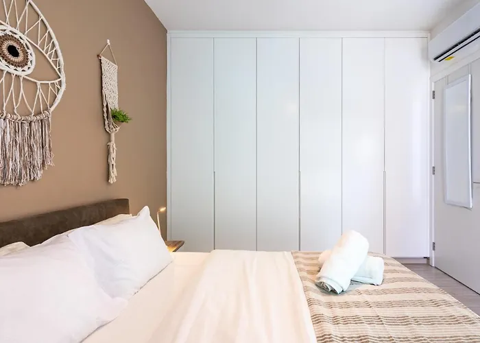 Апартаменты Bonne Heure 1-br In